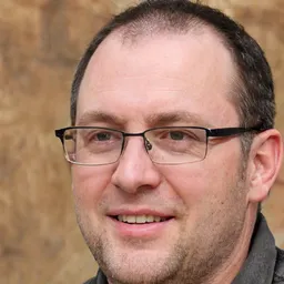 Thomas Gebhardt, redaktor naczelny